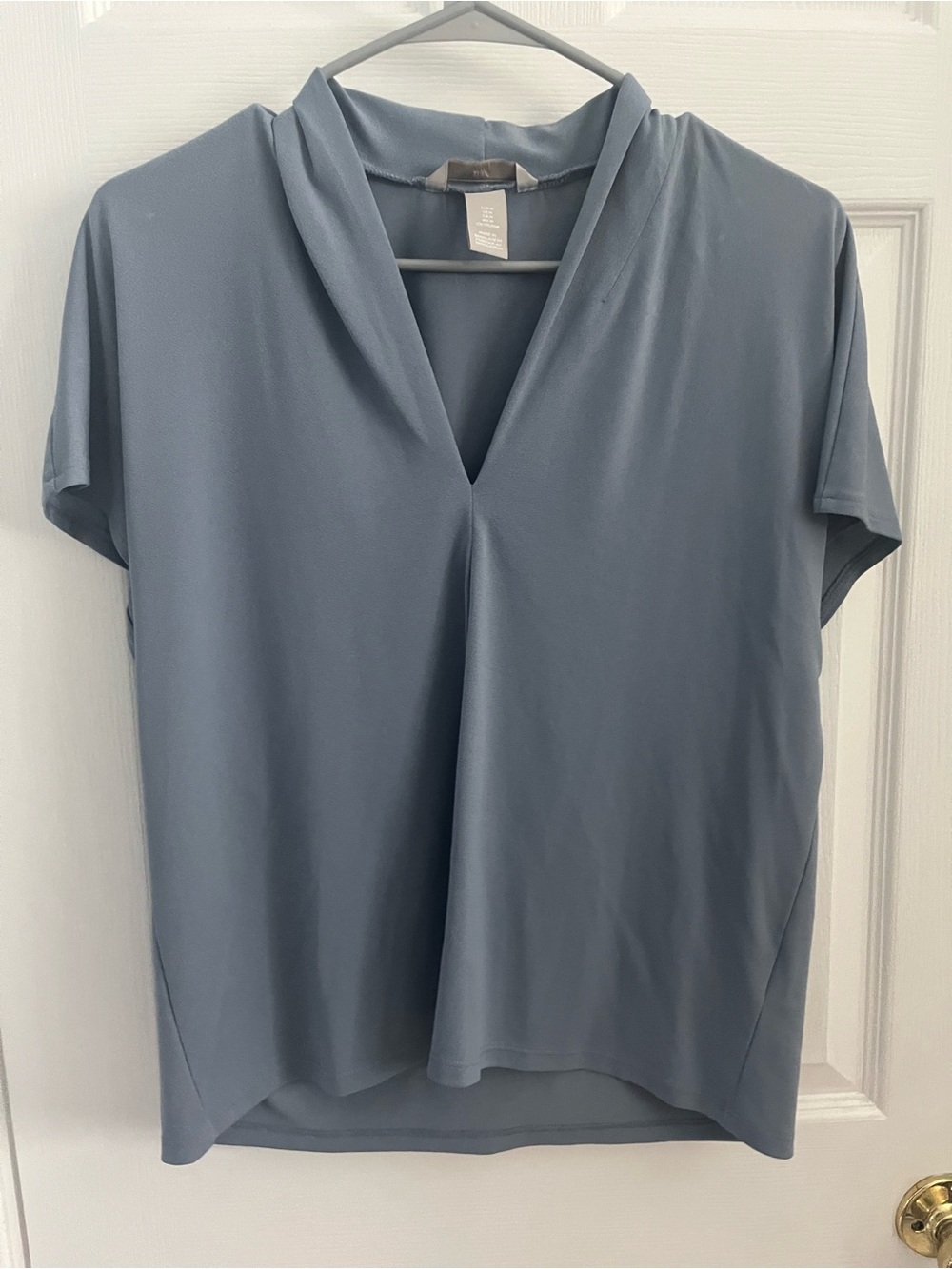 H Light Slate Blue V-Neck Short Sleeve Top